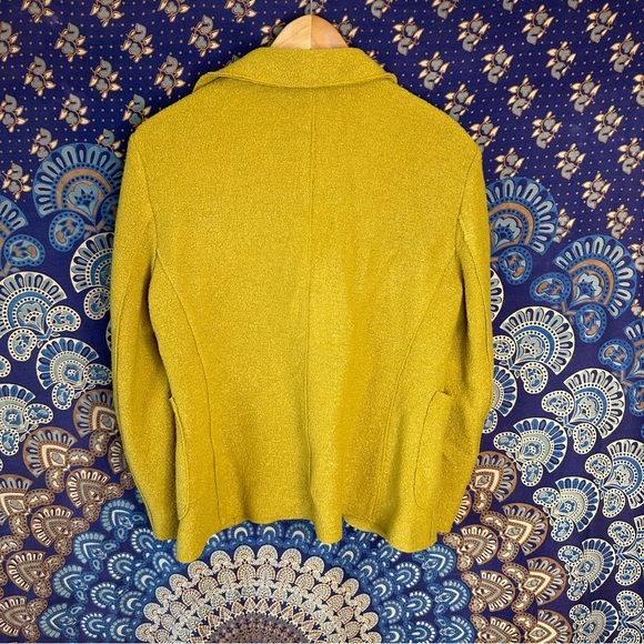 Mustard yellow blazer - Picture 9 of 9